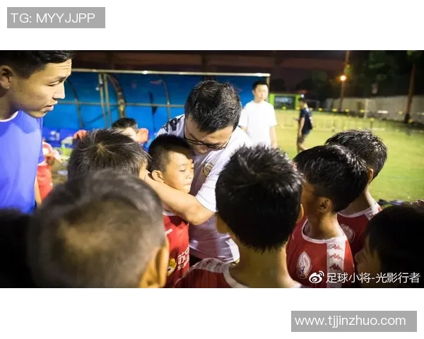 西安足球队在总决赛中的表现分析与状态评估 西安足球队在总决赛中的表现分析与状态评估