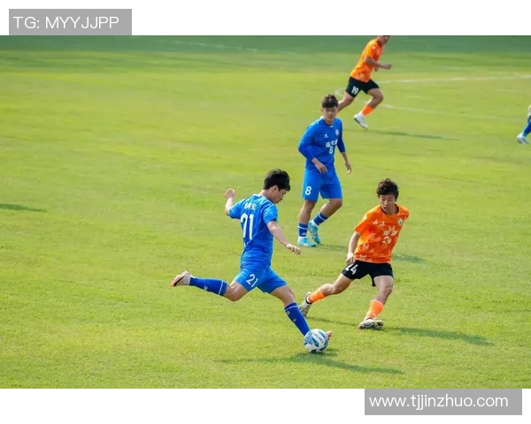 足球明星们热爱实况游戏的背后故事与精彩瞬间揭秘