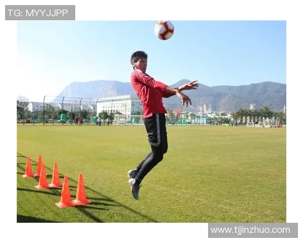 揭秘足球明星阿布的传奇人生与职业生涯成就 揭秘足球明星阿布的传奇人生与职业生涯成就