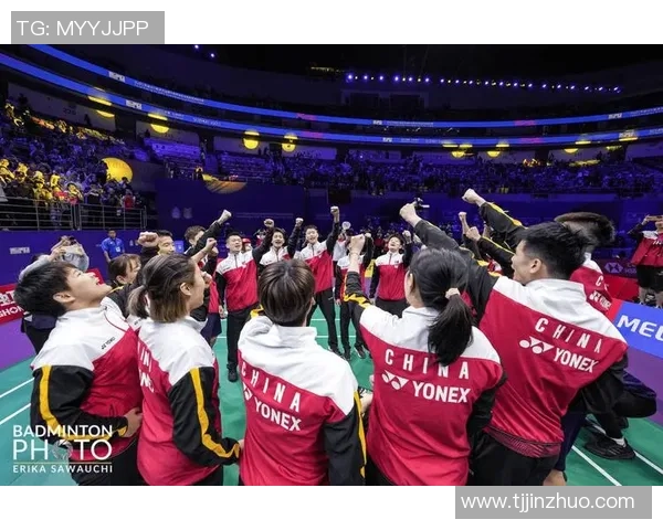 成都羽毛球队与广州羽毛球队赛后战术分析与复盘探讨 成都羽毛球队与广州羽毛球队赛后战术分析与复盘探讨